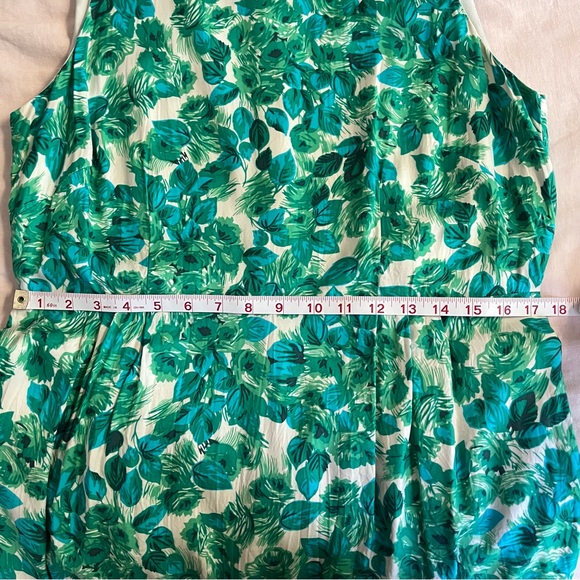 Boden• Silk•Abigail Dress•Green Roses•Sz 12R - Picture 12 of 13